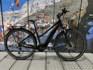 CUBE TOURING HYBRID ONE 400