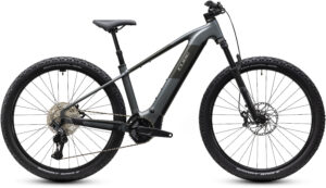 CUBE REACTION HYBRID RACE 800